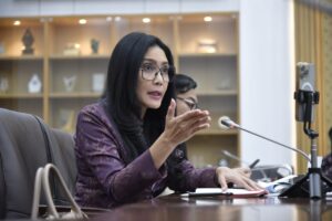 rieke diah pitaloka