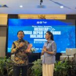Anggota Komisi IV DPR RI, Prof. Dr. Ir. H. Rokhmin Dahuri (kiri), menyampaikan pandangan terkait ketahanan pangan saat forum “Menatap Masa Depan Perikanan Maluku Utara” di Ternate, Sabtu (11/4/2026). Hadir dalam kesempatan tersebut Gubernur Maluku Utara, Sherly Tjoanda (kanan). (Foto: Dok.Ist)