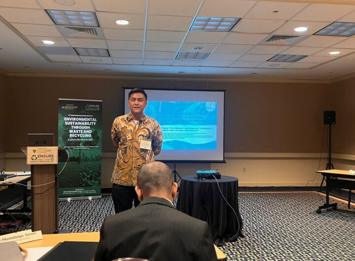 Environmental Engineering expert from Universitas Pertamina (UPER), Ir. I Wayan Koko Suryawan, Ph.D., delivers a scientific paper presentation at the 4th International Conference on Environmental Sustainability Through Waste and Recycling (ENSURE), held on April 13–15, 2026, in Boston, Massachusetts, United States. (Photo: UPER Documentation)